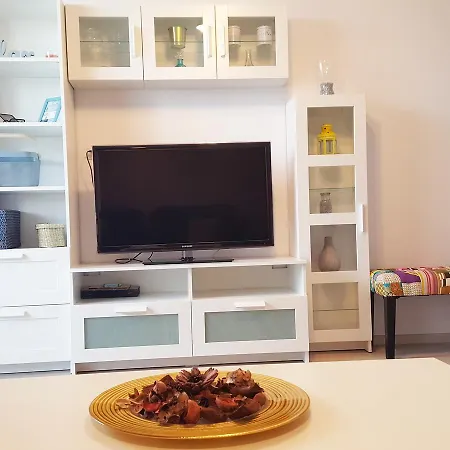 アパート Aloysia Sea View Mamaia Nord ナボダリ